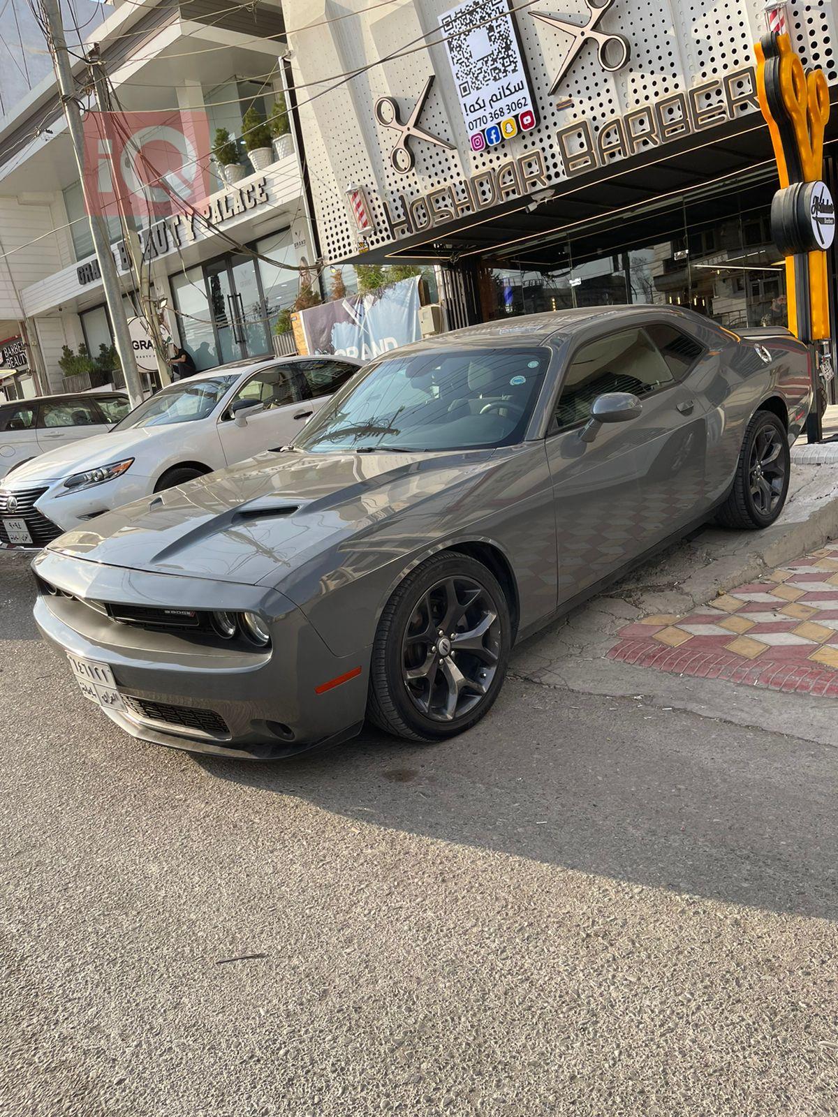Dodge Challenger